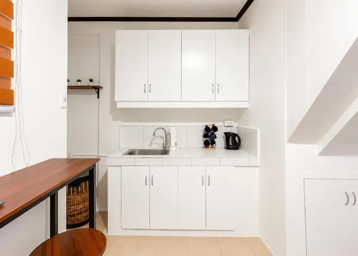 Apartment Japandi 2br House Near Up, Ateneo & Maginhawa *