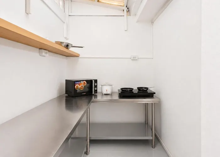 Japandi 2br House Near Up, Ateneo & Maginhawa Apartment *