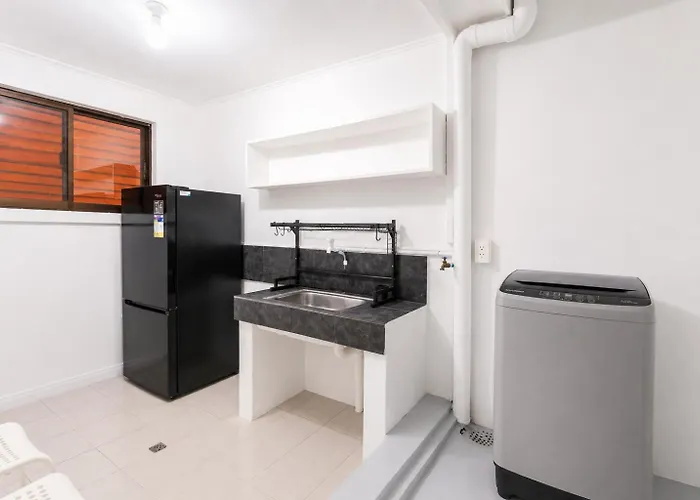 Japandi 2br House Near Up, Ateneo & Maginhawa Apartment