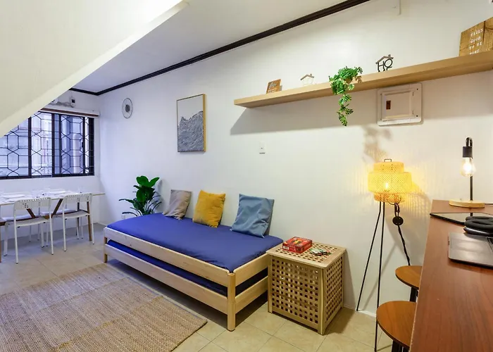 Japandi 2br House Near Up, Ateneo & Maginhawa Apartment *