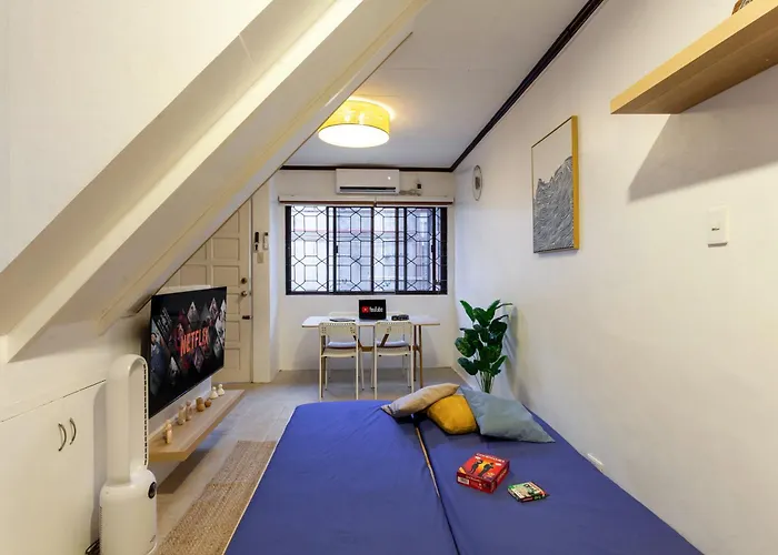 Japandi 2br House Near Up, Ateneo & Maginhawa *
